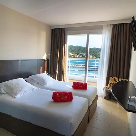 Le Golfe Hotel Porto Pollo Exterior photo